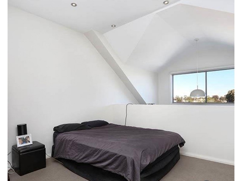 3/64 Junction Road, Moorebank NSW 2170