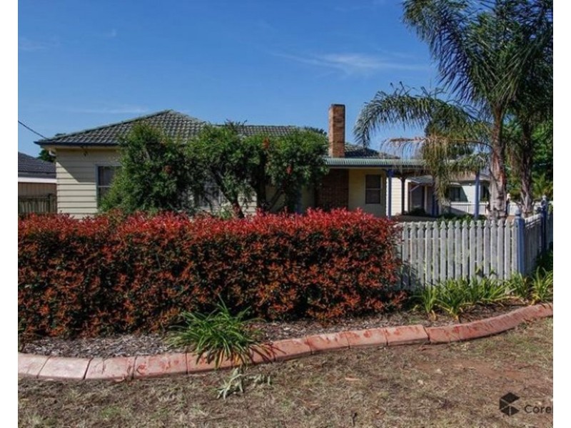 26 Anzac Mews, Wattle Grove NSW 2173