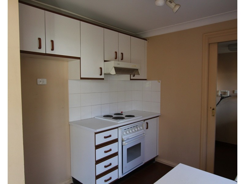 4/24 Gunsynd Avenue, Casula NSW 2170