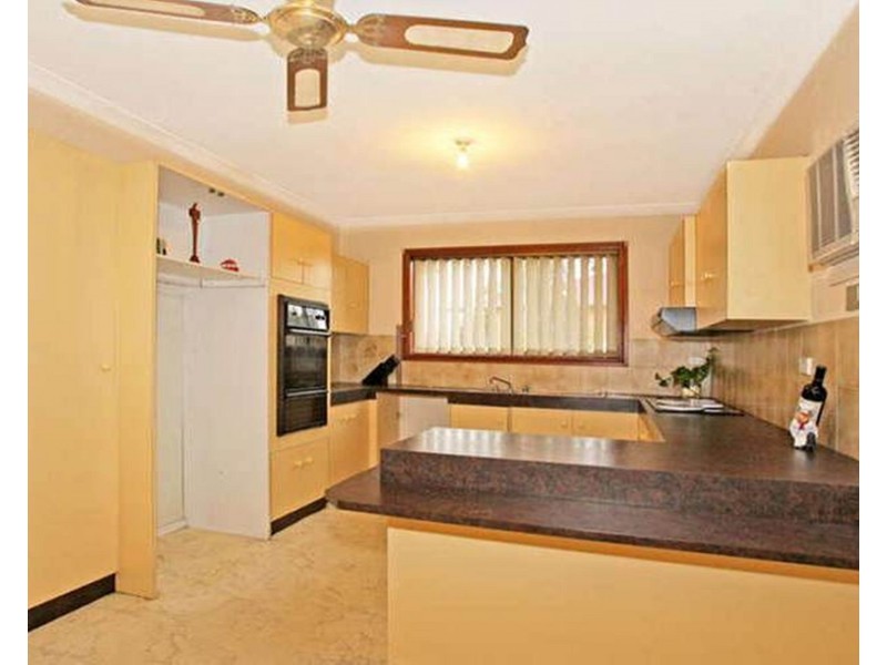 6 Buckland Road, Casula NSW 2170