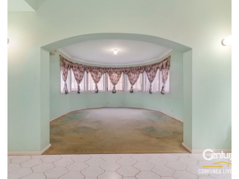 6 Sanctuary Place, Chipping Norton NSW 2170