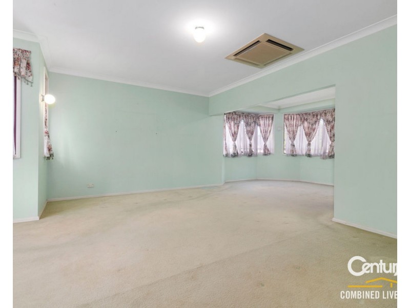 6 Sanctuary Place, Chipping Norton NSW 2170