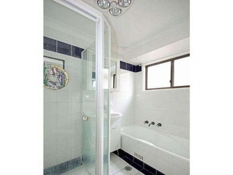 68 Castlereagh Street, Tahmoor NSW 2573