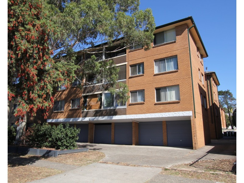 11/7 Hart Street, Warwick Farm NSW 2170