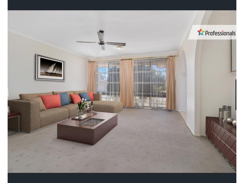 26 Strawberry Road, Casula NSW 2170