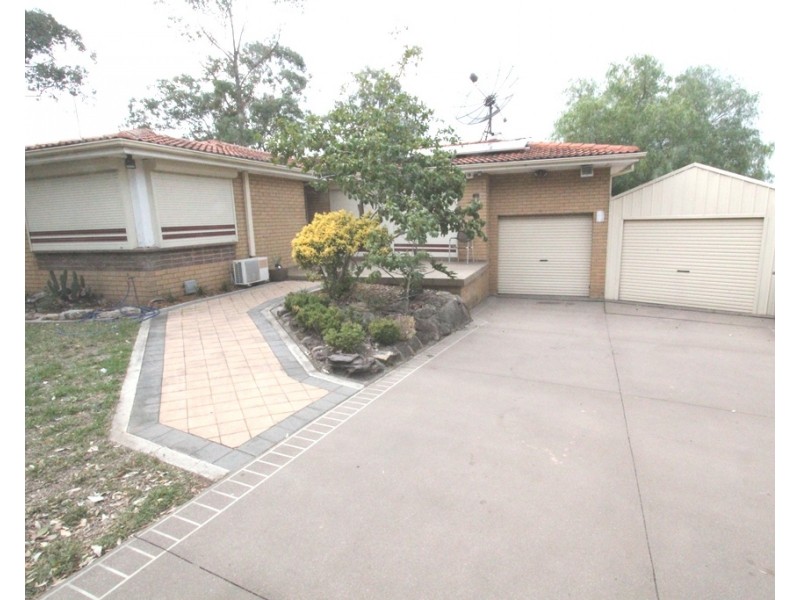 26 Pensacola Place, Casula NSW 2170