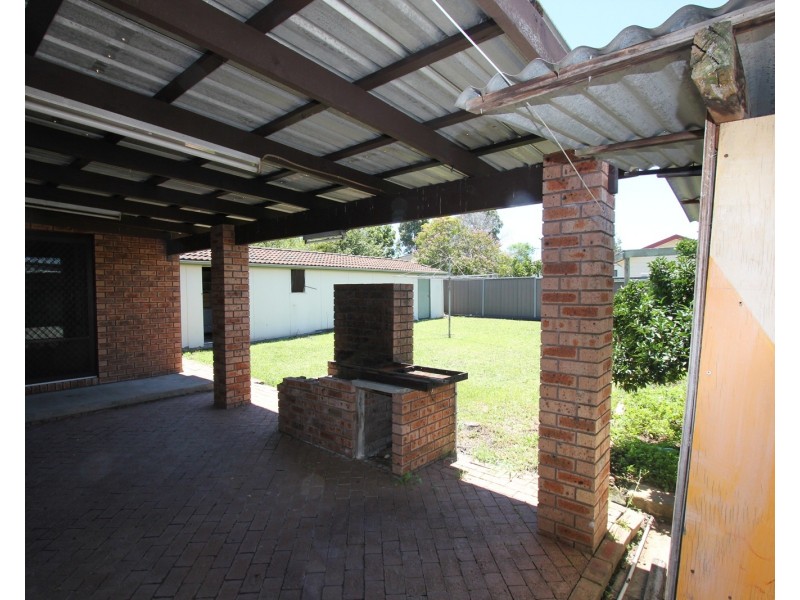 9 Appleton Avenue, Lurnea NSW 2170