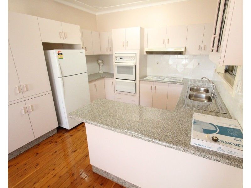 121 Hemphill Avenue, Mount Pritchard NSW 2170