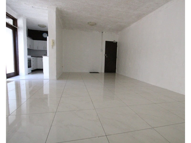 9/13 Hart Street, Warwick Farm NSW 2170