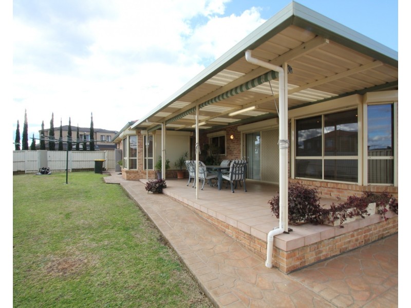 1 Boltons Street, Horningsea Park NSW 2171