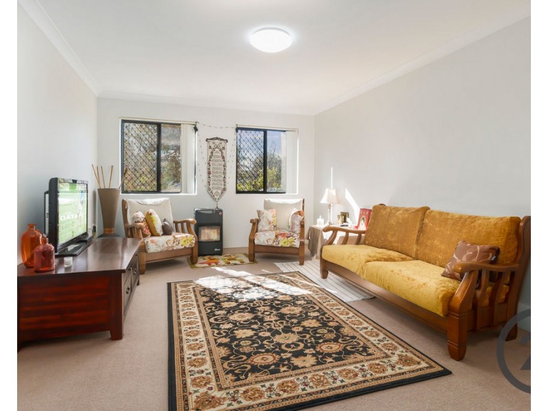 6/21-23 Hinkler Avenue, Warwick Farm NSW 2170