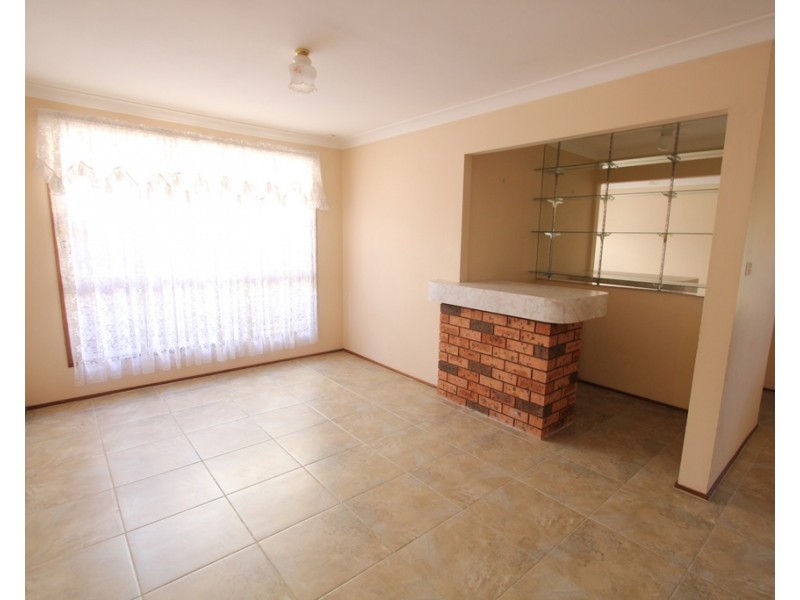 8 Throsby Street, Casula NSW 2170