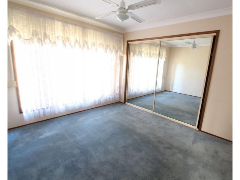 8 Throsby Street, Casula NSW 2170