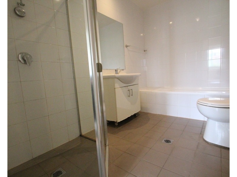 31/10-16 Castlereagh Street, Liverpool NSW 2170