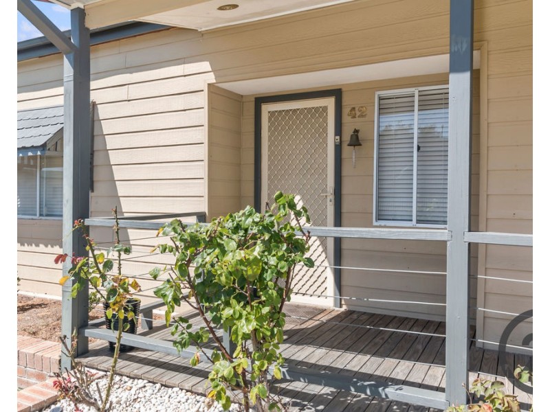 42 Second Street, Warragamba NSW 2752