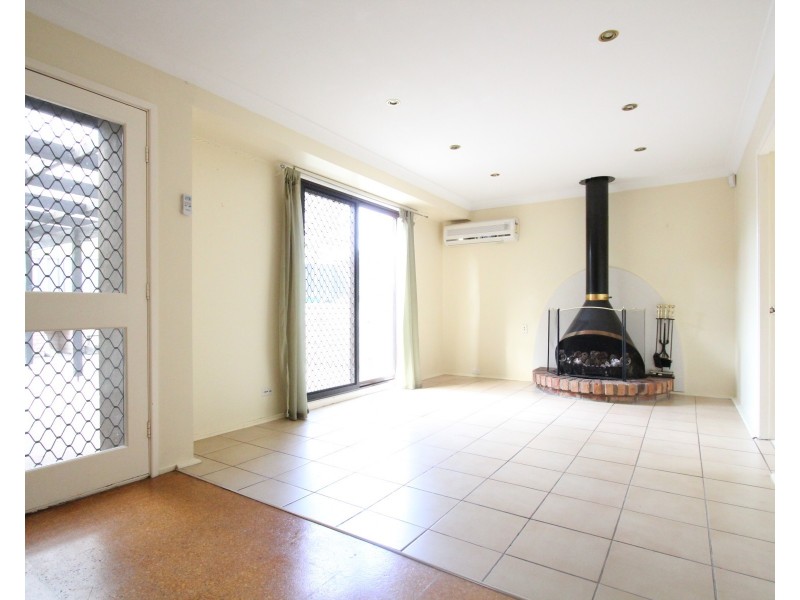 181 Wyangala Crescent, Leumeah NSW 2560