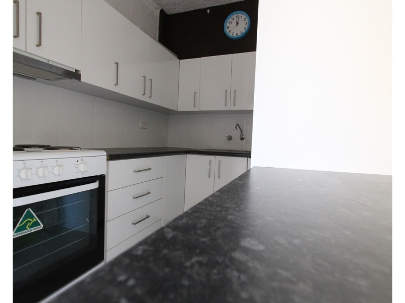 9/13 Hart Street, Warwick Farm NSW 2170