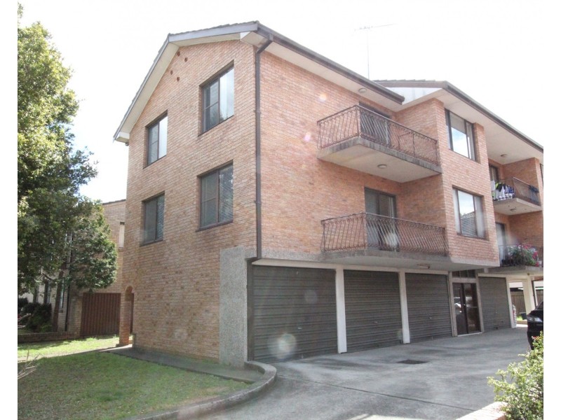 1/65 Memorial Avenue, Liverpool NSW 2170