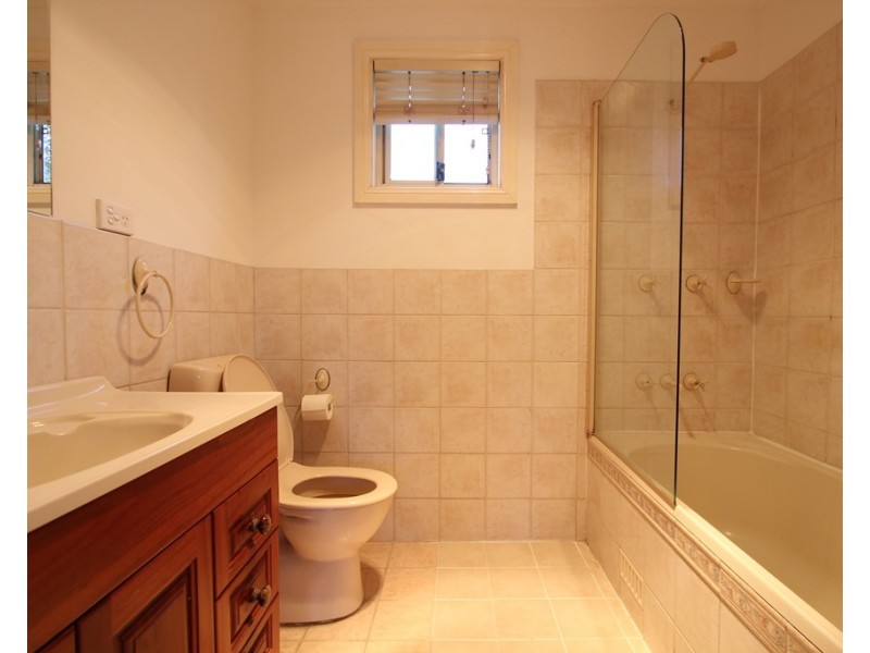 325 Dwyer Road, Leppington NSW 2179