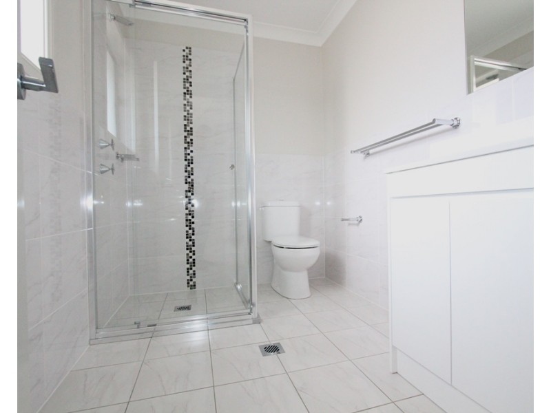 3 Keenan Street, Spring Farm NSW 2570