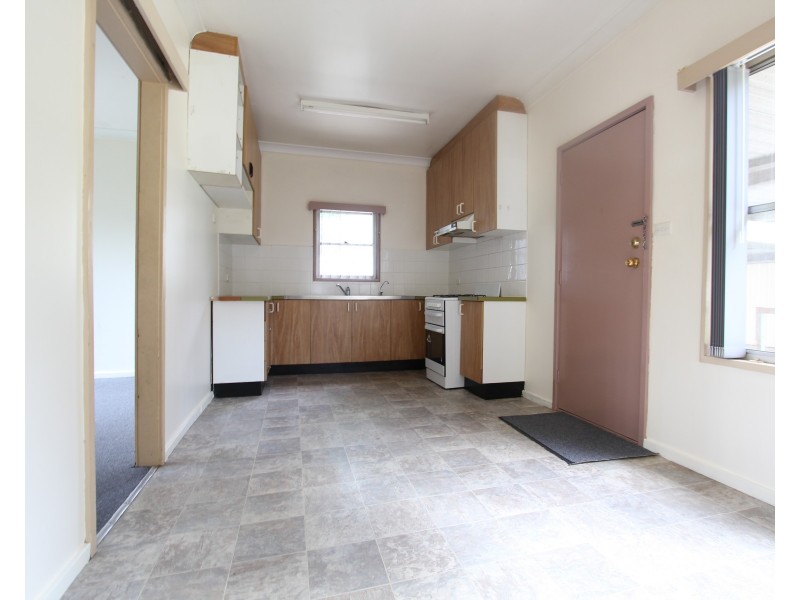 28 Bridges Avenue, Wattle Grove NSW 2173