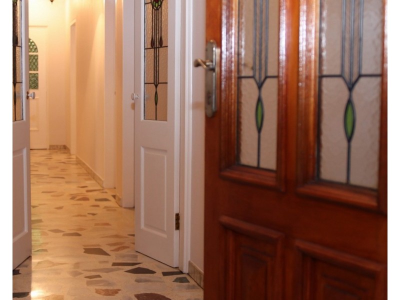 20  Cooper Avenue, Moorebank NSW 2170