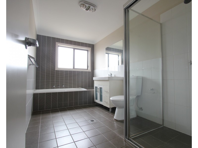 1/6-10  Kendall Drive, Casula NSW 2170