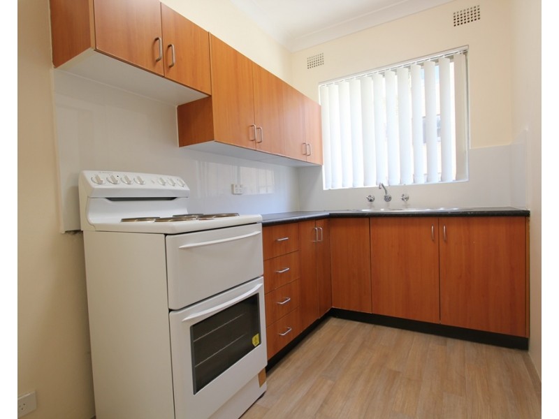 2/54 Castlereagh Street, Liverpool NSW 2170