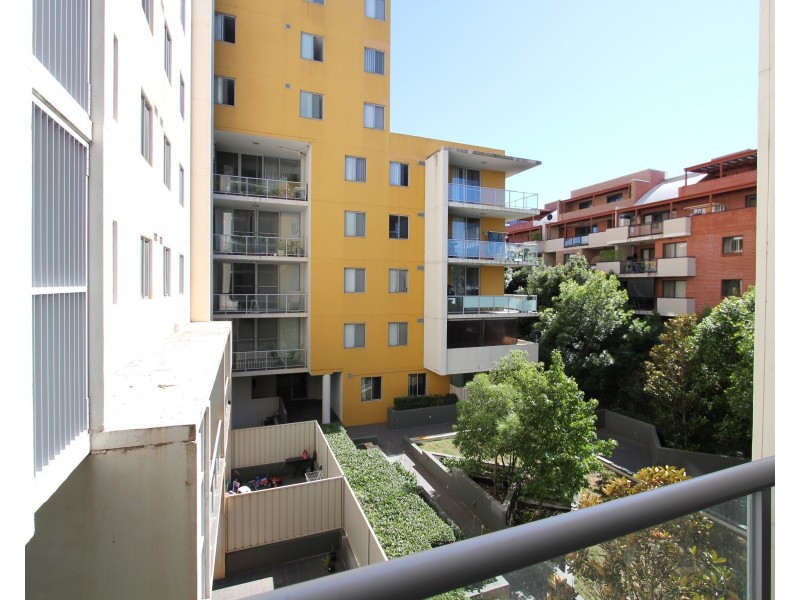 17/10-16 Castlereagh street, Liverpool NSW 2170