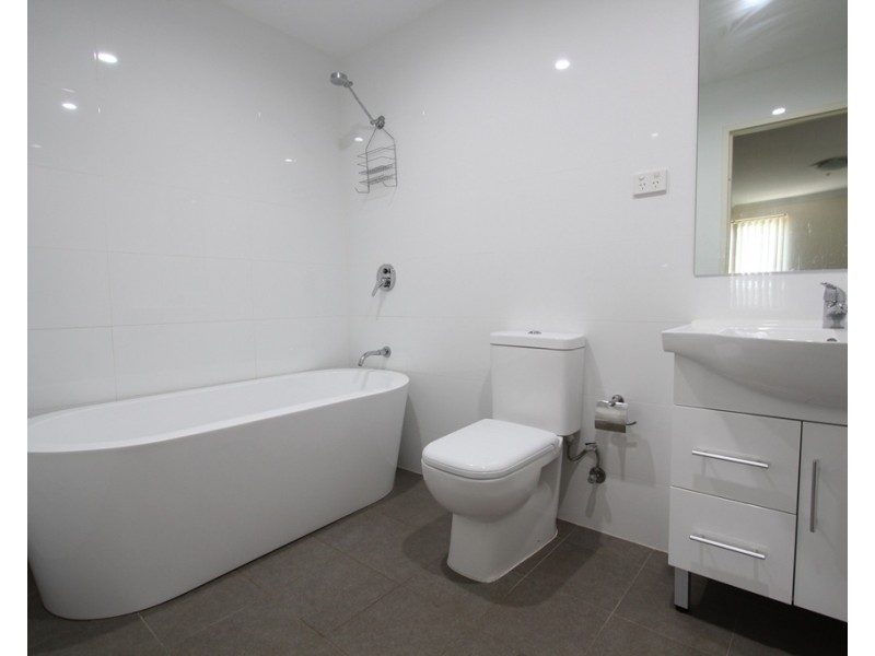 103/1 Browne Parade, Liverpool NSW 2170