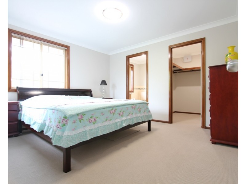 12 Solander Place, Mount Annan NSW 2567