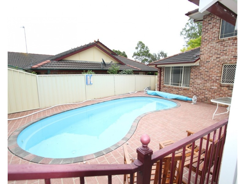12 Solander Place, Mount Annan NSW 2567