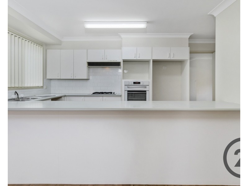 23 Glenelg Court, Wattle Grove NSW 2173