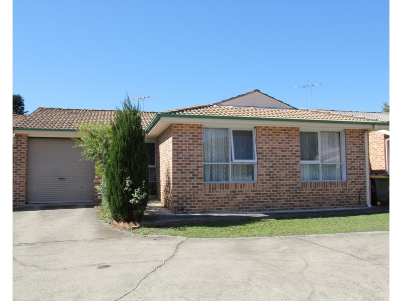 15/225 Harrow Road, Glenfield NSW 2167