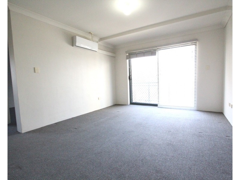 12/8-10 Bigge Street, Liverpool NSW 2170