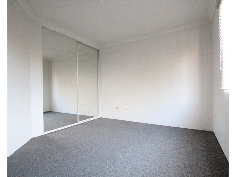 12/8-10 Bigge Street, Liverpool NSW 2170