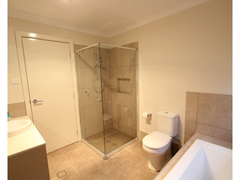 5 Clubmoss Street, Denham Court NSW 2565