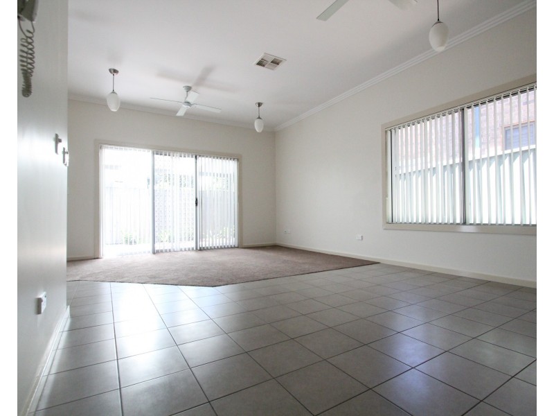 9/72-80 Yathong Road, Caringbah NSW 2229