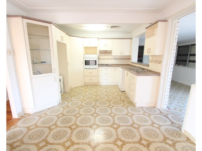 4 Coxs Avenue, Liverpool NSW 2170