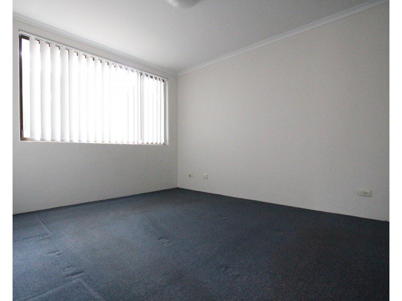 92/142 Moore Street, Liverpool NSW 2170