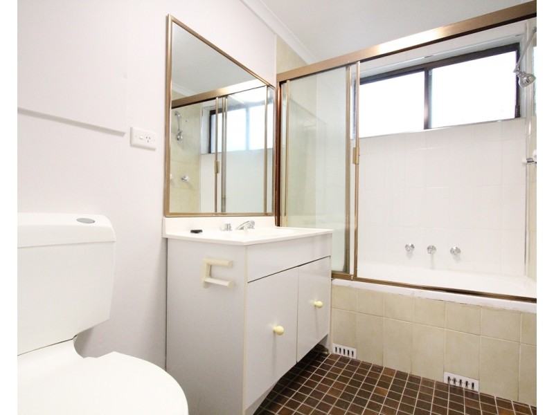 92/142 Moore Street, Liverpool NSW 2170