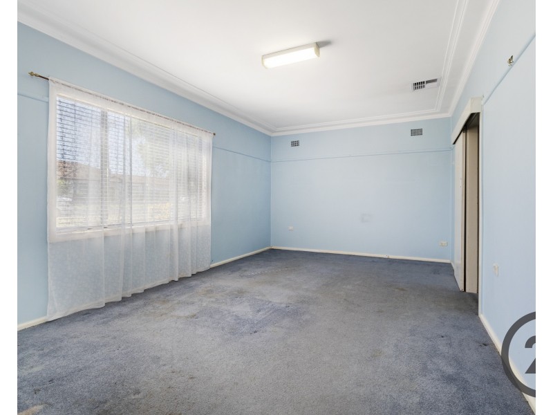 39 Phyllis Street, Mount Pritchard NSW 2170