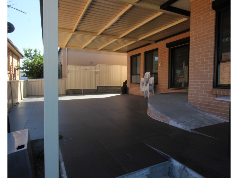 9 Pecan Place, Casula NSW 2170