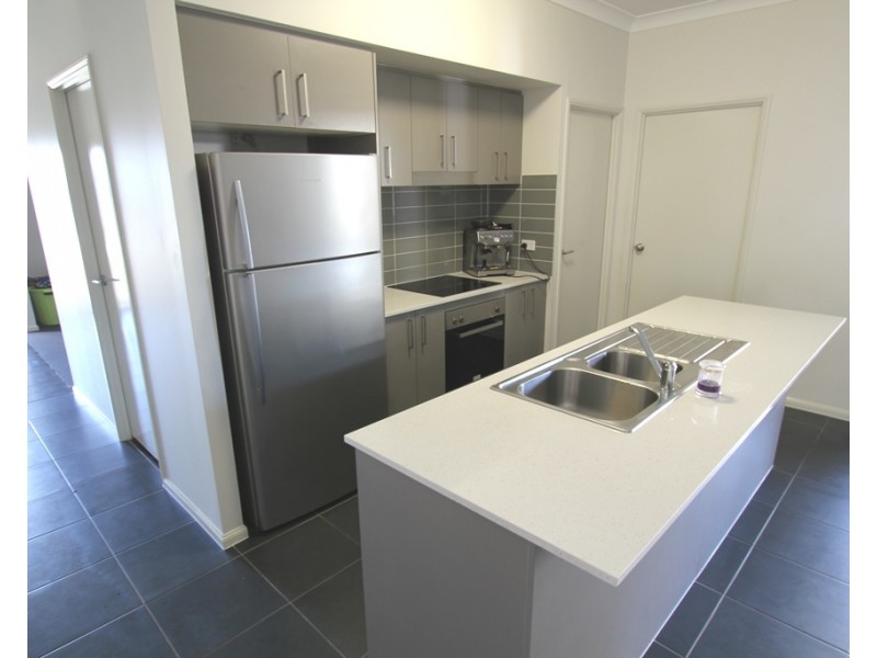 3 Carden Street, Oran Park NSW 2570
