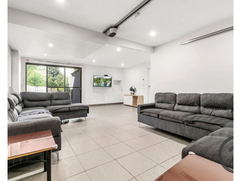 2 Matheson Avenue, Mount Pritchard NSW 2170