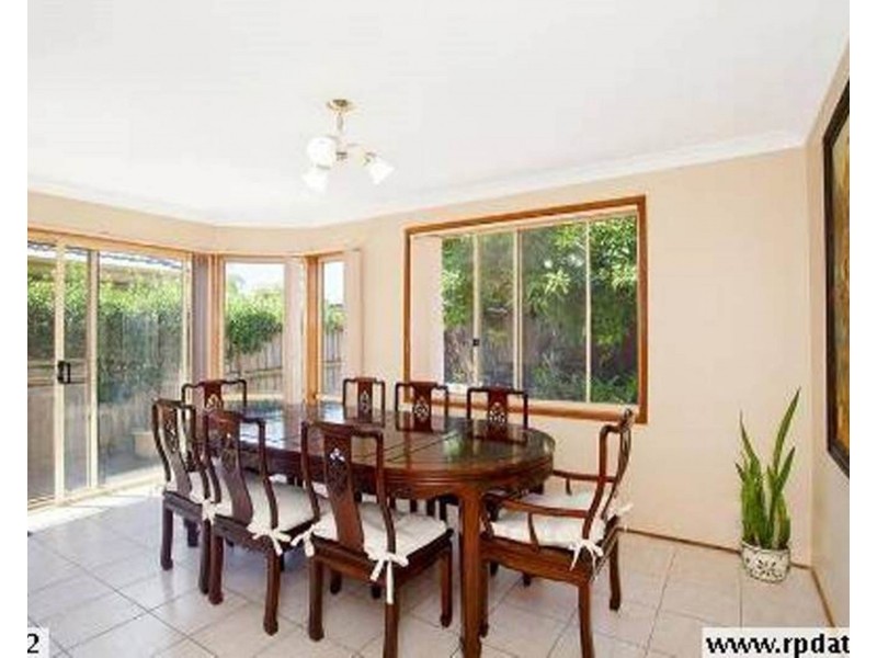 68 Daintree Drive, Wattle Grove NSW 2173