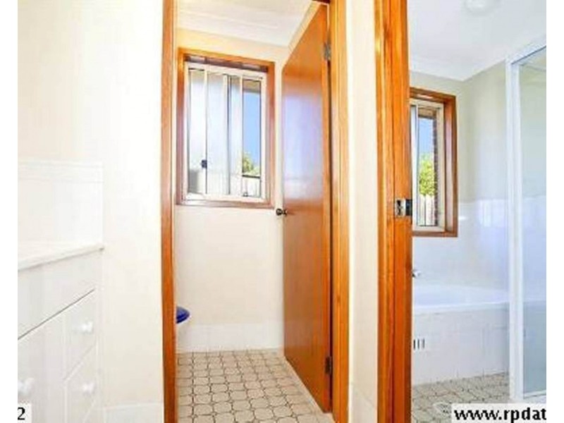 68 Daintree Drive, Wattle Grove NSW 2173