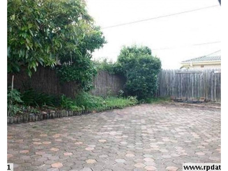 68 Daintree Drive, Wattle Grove NSW 2173