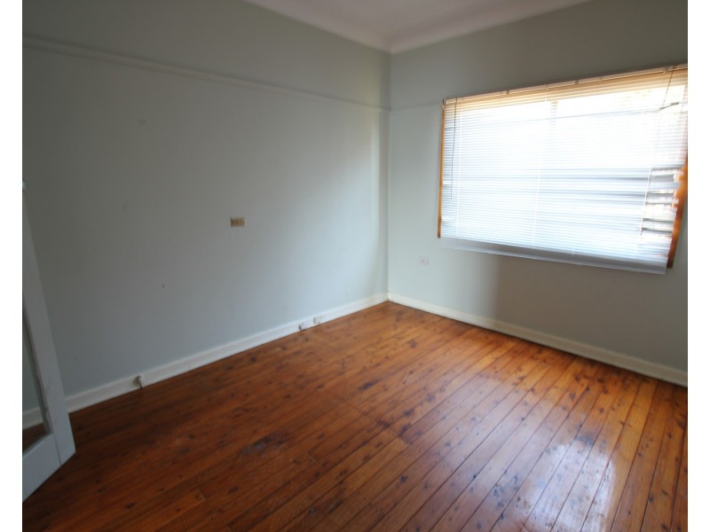 18 Maryvale Avenue, Liverpool NSW 2170