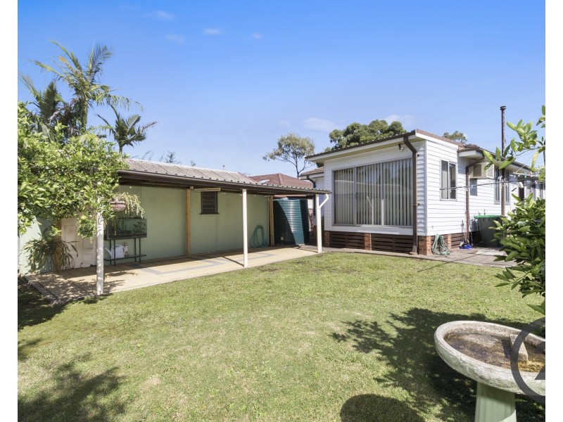 27 Glenwari Street, Sadleir NSW 2168